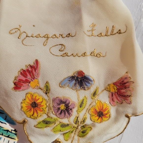 Vintage Hankie Trio ~ Niagara Falls, Canada ~ Flowers & Falls! Pretty Images! - Picture 6 of 16